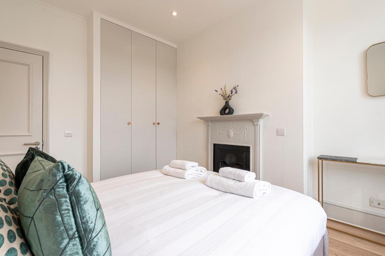 Stylish 1 Bed Flats In Soho, Next To Piccadilly Circus And Trafalgar Square London Ngoại thất bức ảnh
