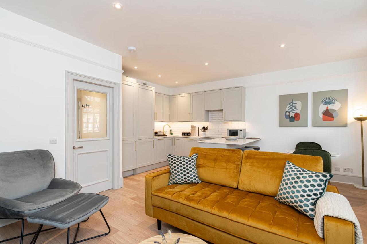 Stylish 1 Bed Flats In Soho, Next To Piccadilly Circus And Trafalgar Square London Ngoại thất bức ảnh