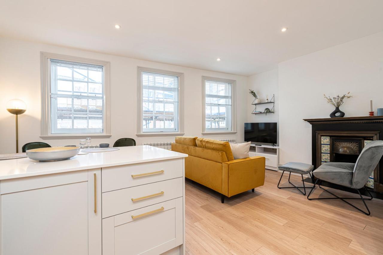 Stylish 1 Bed Flats In Soho, Next To Piccadilly Circus And Trafalgar Square London Ngoại thất bức ảnh