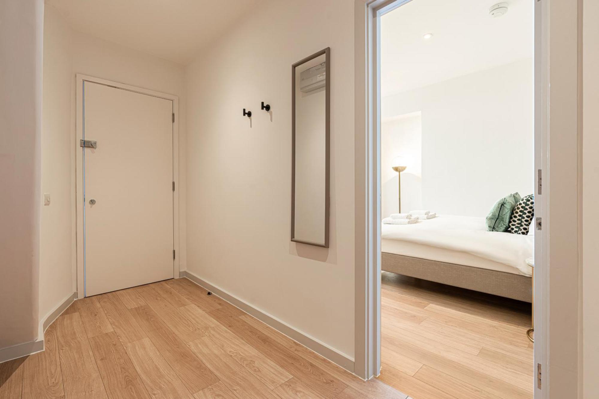 Stylish 1 Bed Flats In Soho, Next To Piccadilly Circus And Trafalgar Square London Ngoại thất bức ảnh