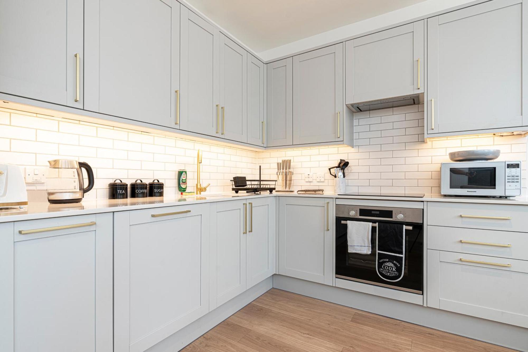 Stylish 1 Bed Flats In Soho, Next To Piccadilly Circus And Trafalgar Square London Ngoại thất bức ảnh