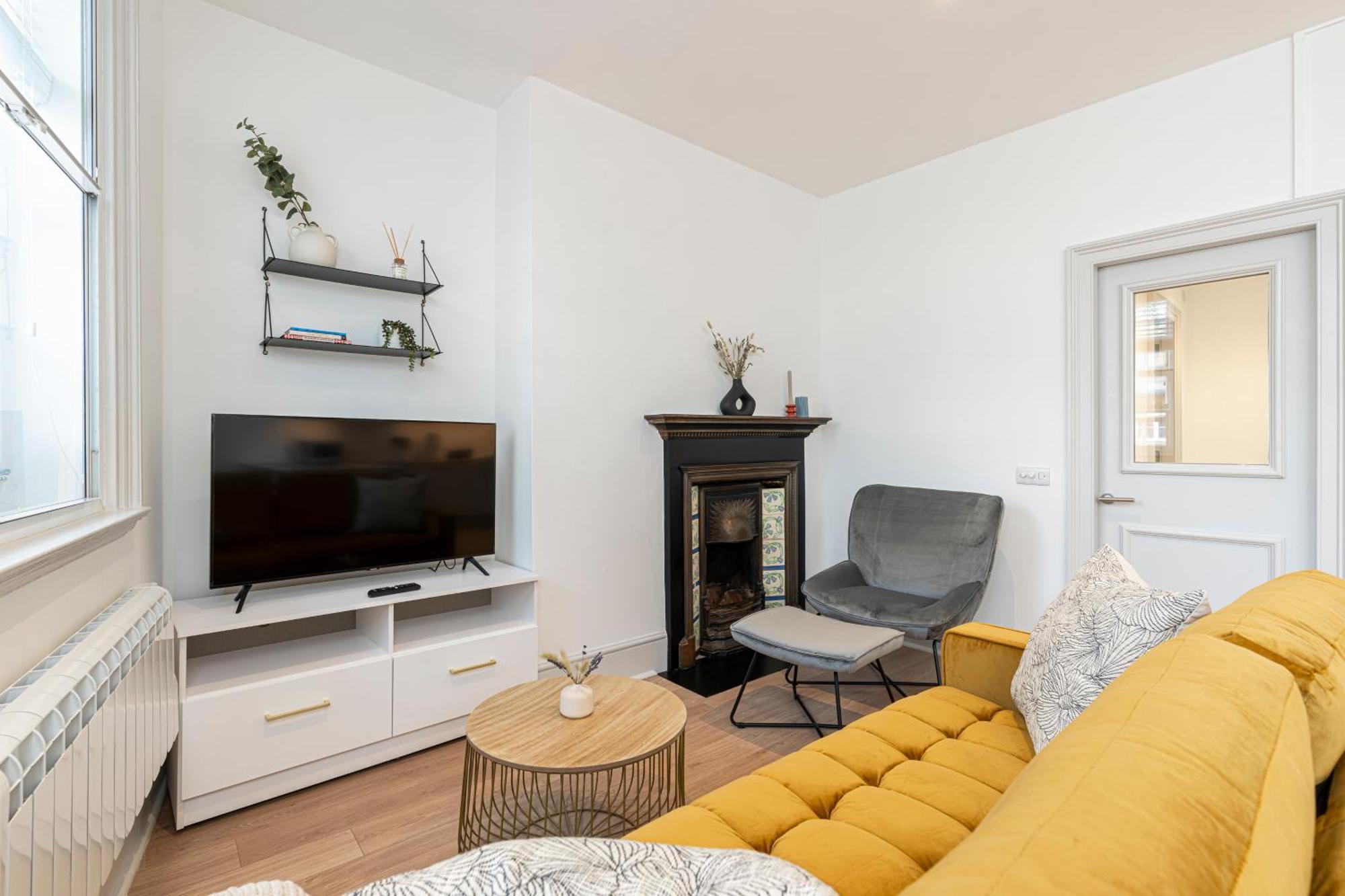Stylish 1 Bed Flats In Soho, Next To Piccadilly Circus And Trafalgar Square London Ngoại thất bức ảnh