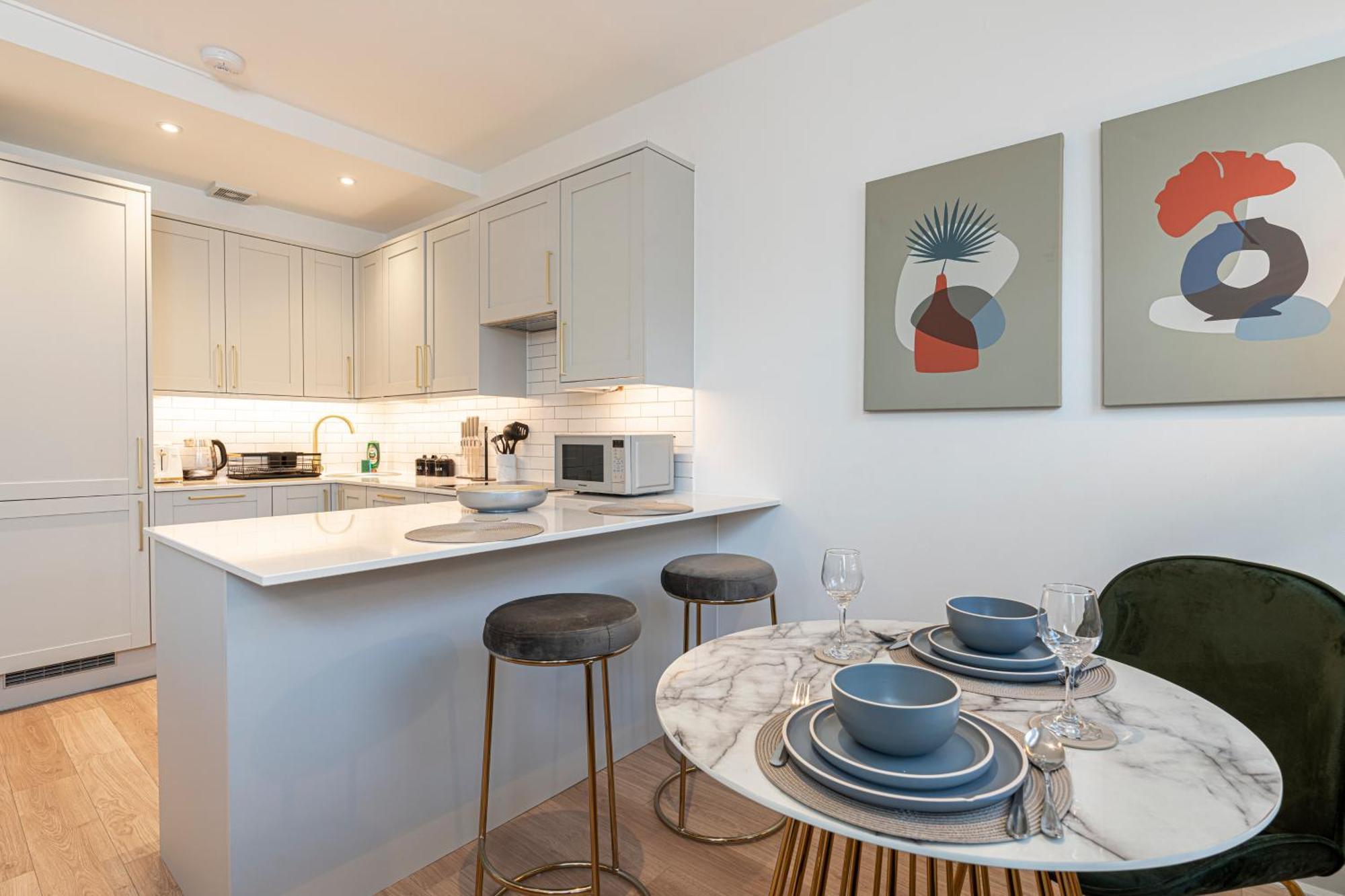 Stylish 1 Bed Flats In Soho, Next To Piccadilly Circus And Trafalgar Square London Ngoại thất bức ảnh